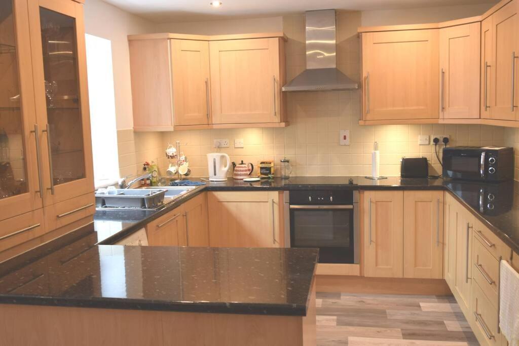 Dee View Vila Holywell  Exterior foto
