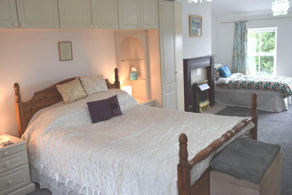 Dee View Vila Holywell  Exterior foto